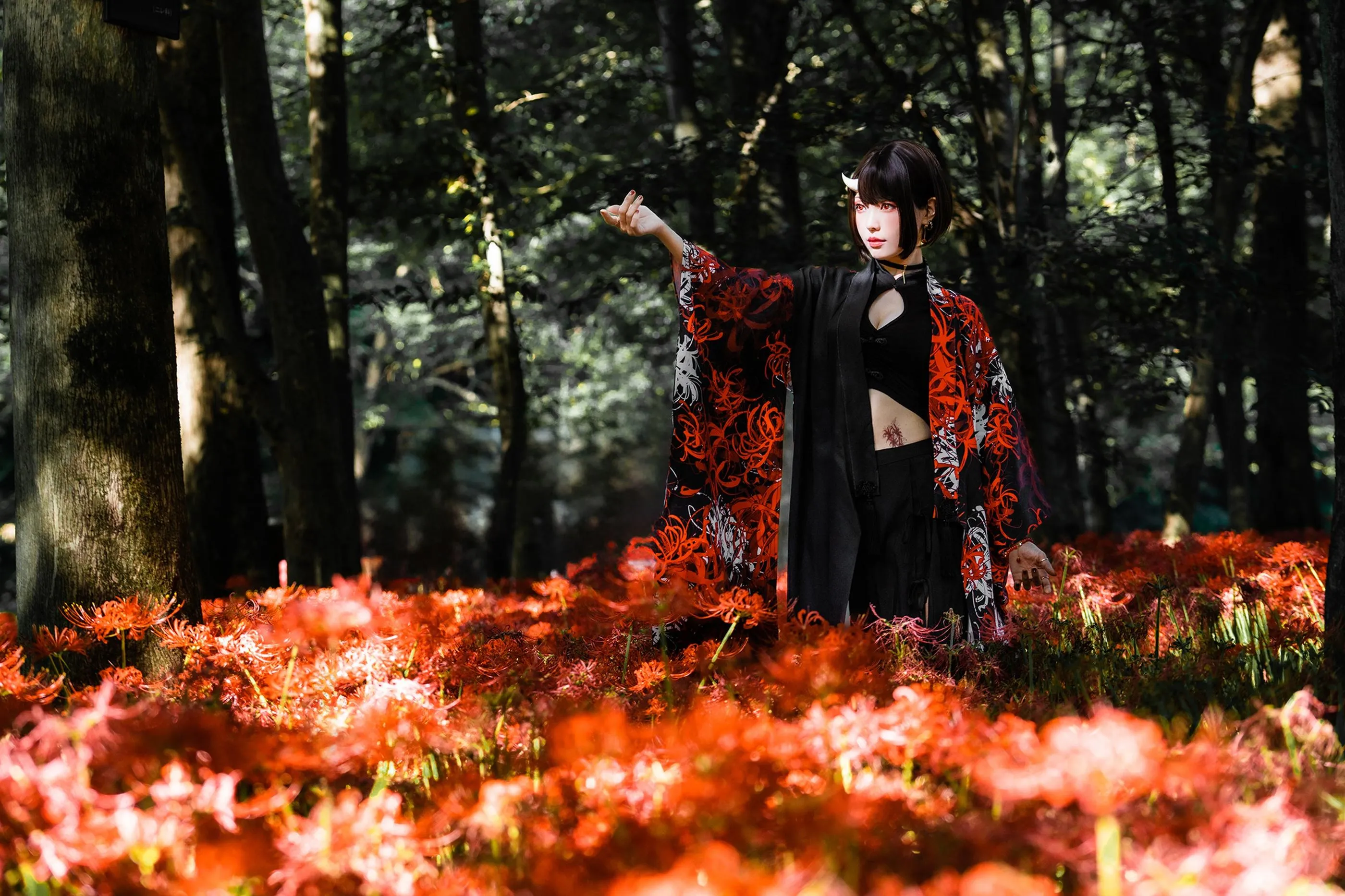 ElyEE子 – NO.129 23年10月订阅-C-Red Higanbana 殷紅彼岸 [36P]插图1